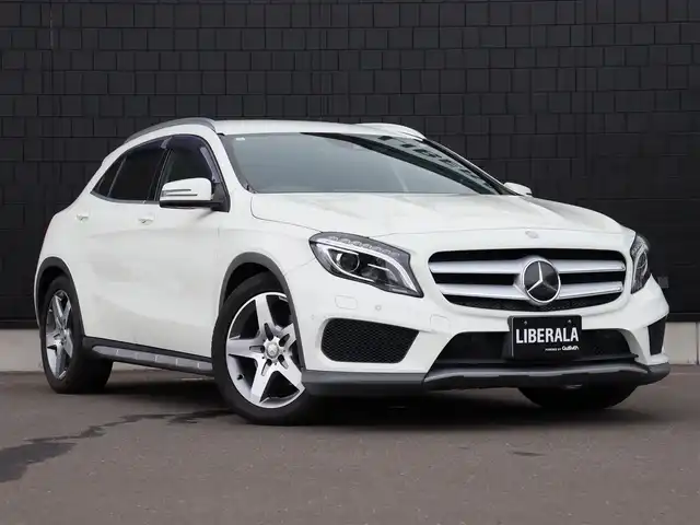 メルセデス・ベンツ ＧＬＡ２５０ 4マチック スポーツ 宮城県 2014(平26)年 5.7万km カルサイトホワイト 純正ナビ【ＢＴ／ＣＤ／ＤＶＤ／フルセグＴＶ／ＨＤＤ】/アダプティブクルーズコントロール　/ブラインドスポットアシスト/レーンキープアシスト/衝突防止アシスト/ルーフレール/パワーシート(D席)/パドルシフト　/メモリーシート(D席)　/バックカメラ　/ドライブレコーダー　/ハーフレザーシート　/シートヒーター(DN席)　/電動リアゲート/電動格納ミラー/ダウンヒルアシストコントロール/MTモード付/コーナーセンサー(前後)/純正フロアマット/純正18インチAW/リモコンキー/ドアバイザー/ＥＴＣ　/禁煙車