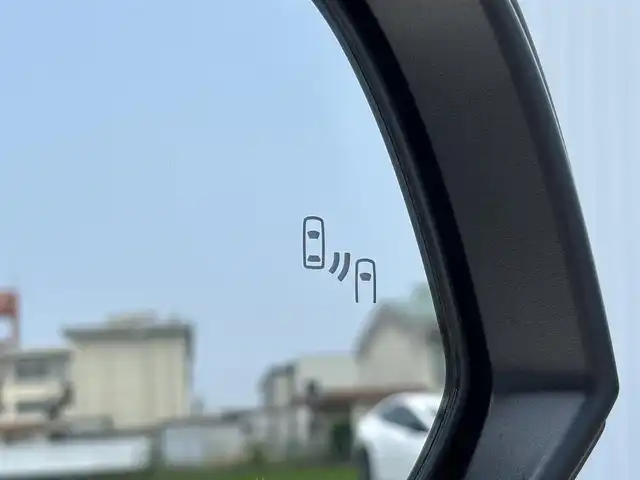 トヨタ ＲＡＶ４ アドベンチャー オフロードPKGⅡ 滋賀県 2024(令6)年 0.4万km スーパーホワイトⅡ 10.5型ディスプレイオーディオ/・Bluetooth/フルセグ/バックカメラ/革巻きステアリング/ステアリングリモコン/ステアリングヒーター/ETC2.0/前席シートヒーター/前席シートベンチレーション/運転席パワーシート/オートリトラミラー/LEDオートライト/フォグライト/トヨタセーフティセンス/・レーントレーシングアシスト/・ブラインドスポットモニター/・プリクラッシュセーフティ/・クリアランスソナー/・ロードサインアシスト/・レーダークルーズコントロール/・オートハイビーム/スマートキー