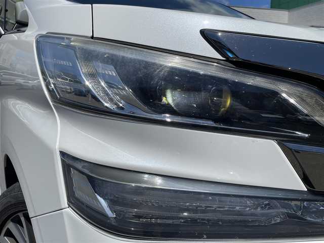 トヨタ ヴェルファイア Z Gエディション 静岡県 2016(平28)年 10.9万km ホワイトパールクリスタルシャイン Wサンルーフ/両側パワースライド/パワーバックドア/社外メモリナビ・フルセグTV/DVD/CD/SD/USB/Bluetooth/バックカメラ/純正18インチアルミホイール/クルーズコントロール/ハーフレザーシート/前席パワーシート/ETC/LEDライト/スマートキー2個/プッシュスタート/新車時保証書/取扱説明書