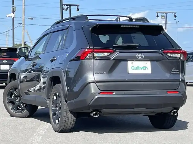 トヨタ ＲＡＶ４ アドベンチャー オフロードPKG 道央・札幌 2021(令3)年 9.1万km グレーメタリック ４WD/寒冷地仕様/トヨタセーフティセンス/純正ディーラーOPナビ/CD/DVD/BT/フルセグ/プリクラッシュセーフティ/横滑り防止装置/レーダークルーズコントロール/ダウンヒルアシストコントロール/レーンキープアシスト/クリアランスソナー/ブラインドスポットモニター/パーキングサポートブレーキ/リアクロストラフィックアラート/ロードサインアシスト/バックカメラ/ビルトインETC/ドライブレコーダー/パワーバックドア/D席パワーシート/デジタルインナーミラー/ステアリングリモコン/プッシュスタート/スマートキー/LEDヘッドライト/オートライト/オートハイビーム/フォグランプ/電動格納ミラー/純正フロアマット/ドアバイザー