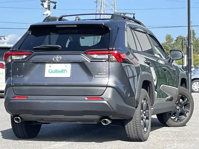 トヨタ ＲＡＶ４ アドベンチャー オフロードPKG 道央・札幌 2021(令3)年 9.1万km グレーメタリック ４WD/寒冷地仕様/トヨタセーフティセンス/純正ディーラーOPナビ/CD/DVD/BT/フルセグ/プリクラッシュセーフティ/横滑り防止装置/レーダークルーズコントロール/ダウンヒルアシストコントロール/レーンキープアシスト/クリアランスソナー/ブラインドスポットモニター/パーキングサポートブレーキ/リアクロストラフィックアラート/ロードサインアシスト/バックカメラ/ビルトインETC/ドライブレコーダー/パワーバックドア/D席パワーシート/デジタルインナーミラー/ステアリングリモコン/プッシュスタート/スマートキー/LEDヘッドライト/オートライト/オートハイビーム/フォグランプ/電動格納ミラー/純正フロアマット/ドアバイザー