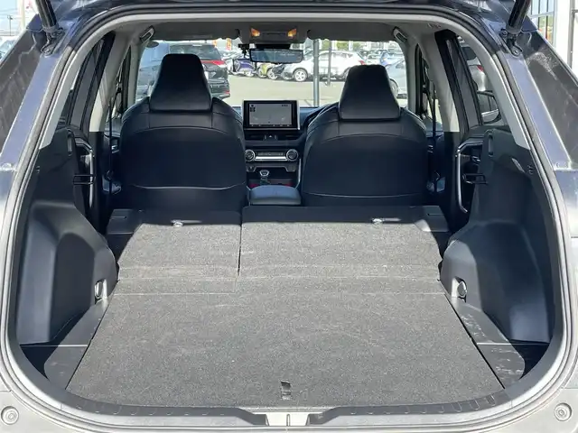 トヨタ ＲＡＶ４ アドベンチャー オフロードPKG 道央・札幌 2021(令3)年 9.1万km グレーメタリック ４WD/寒冷地仕様/トヨタセーフティセンス/純正ディーラーOPナビ/CD/DVD/BT/フルセグ/プリクラッシュセーフティ/横滑り防止装置/レーダークルーズコントロール/ダウンヒルアシストコントロール/レーンキープアシスト/クリアランスソナー/ブラインドスポットモニター/パーキングサポートブレーキ/リアクロストラフィックアラート/ロードサインアシスト/バックカメラ/ビルトインETC/ドライブレコーダー/パワーバックドア/D席パワーシート/デジタルインナーミラー/ステアリングリモコン/プッシュスタート/スマートキー/LEDヘッドライト/オートライト/オートハイビーム/フォグランプ/電動格納ミラー/純正フロアマット/ドアバイザー