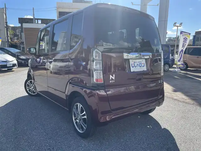 ホンダ Ｎ ＢＯＸ G SSパッケージ 沖縄県 2013(平25)年 6.4万km プレミアムディープロッソパール (株)IDOMが運営する【じしゃロンコザ店】の自社ローン専用車両になりますこちらは現金またはオートローンご利用時の価格です。自社ローンご希望の方は別途その旨お申付け下さい/・本土仕入/・純正ナビ/・ＴＶ/・バックカメラ/・両側パワースライドドア/・スマートキー/・プッシュスタート/・ドライブレコーダー/・純正アルミホイール/・純正フロアマット