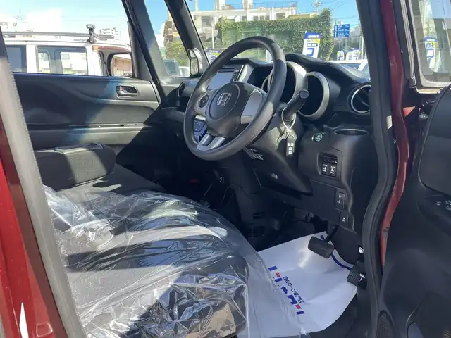 ホンダ Ｎ ＢＯＸ G SSパッケージ 沖縄県 2013(平25)年 6.4万km プレミアムディープロッソパール (株)IDOMが運営する【じしゃロンコザ店】の自社ローン専用車両になりますこちらは現金またはオートローンご利用時の価格です。自社ローンご希望の方は別途その旨お申付け下さい/・本土仕入/・純正ナビ/・ＴＶ/・バックカメラ/・両側パワースライドドア/・スマートキー/・プッシュスタート/・ドライブレコーダー/・純正アルミホイール/・純正フロアマット