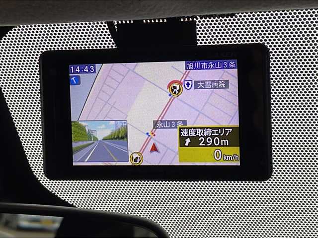 日産 セレナ ハイウェイスター V 道北・旭川 2020(令2)年 13.1万km ダークメタルグレー/ダイヤモンドブラック /4WD//禁煙車//ワンオーナー//純正SDナビ//CD/DVD/SD/MSV/BT/USB/フルセグ//アラウンドビューモニター//後席モニター//両側パワースライドドア//左側ハンズフリードア//プロパイロット//エマージェンシーブレーキ//レーンキープ//ハンドル支援//ブラインドスポットモニター//コーナーセンサー//レーダークルーズコントロール//アイドリングストップ//パーキングアシスト//前後ドライブレコーダー//GPSレーダー//ETC//純正エンジンスターター//オートライト//LEDヘッドライト//フォグライト//サンシェード//純正フロアマット//ドアバイザー//社外AW冬タイヤ積み込み