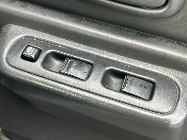 スズキ ジムニー ランドベンチャー 山梨県 2003(平15)年 12.2万km 黒 パートタイム４WD/５MT/レザーシート