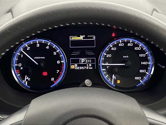 スバル レヴォーグ 1．6GT アイサイト 新潟県 2016(平28)年 2.4万km クリスタルブラックシリカ 純正９型ナビ(CN-LR710D)/バックカメラ/フルセグTV/レーダークルーズコントロール/パワーシート/LEDヘッドライト/保証書/アイサイト/スマートキー/ETC/Bluetooth/ターボ/4WD/純正フロアマット