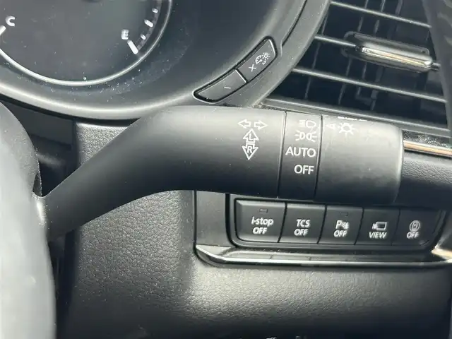マツダ ＣＸ－３０ XD ブラックトーンエディション 静岡県 2022(令4)年 3.8万km マシーングレープレミアムM 特別仕様車/【特別装備】/・クルージング＆トラフィック・サポート/・電動格納リモコン式カラードドアミラー（オート格納／ヒーテッド機能）：グロスブラック/・２１５／５５Ｒ１８　９５Ｈタイヤ＆１８×７Ｊインチアルミホイール（ブラックメタリック塗装）/・シート（カラー：ブラック）/純正ナビ/ＤＶＤ再【メーカーオプション】/フルセグＴＶ【メーカーオプション】/３６０セーフティＰＫＧ【メーカーオプション】/３６０°ビュー・モニター＋ドライバー・モニタリング/ドライビングポジションサポートＰＫＧ【メーカーオプション】/３６０°ビュー・モニター＋ドライバー・モニタリング運転席１０Ｗａｙパワーシート＆ドライビングポジションメモリー機能（シート位置／アクティブ・ドライビング・ディスプレイ／ドアミラー角度、リバース連動）＋運転席＆助手席シートヒーター＋ステアリングヒーター/i-stop/追従機能付きクルーズコントロール/ブラインドスポット/電動リアゲート/ルーフレール/HUD/ドアバイザー/スマートキー2本/純正フロアマット/純正１８ＡＷ/保証書/取扱説明書