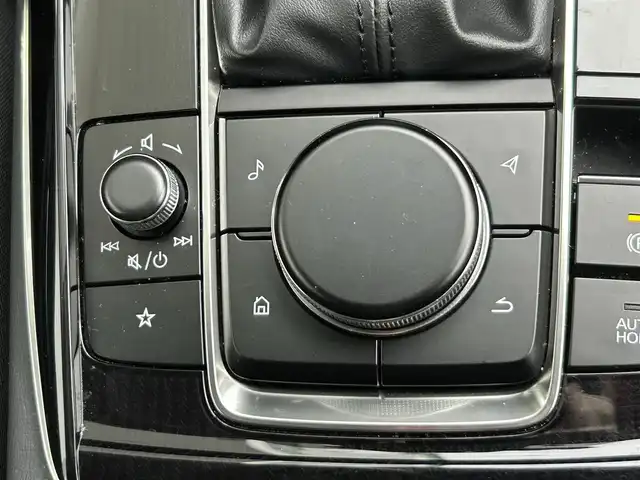 マツダ ＣＸ－３０ XD ブラックトーンエディション 静岡県 2022(令4)年 3.8万km マシーングレープレミアムM 特別仕様車/【特別装備】/・クルージング＆トラフィック・サポート/・電動格納リモコン式カラードドアミラー（オート格納／ヒーテッド機能）：グロスブラック/・２１５／５５Ｒ１８　９５Ｈタイヤ＆１８×７Ｊインチアルミホイール（ブラックメタリック塗装）/・シート（カラー：ブラック）/純正ナビ/ＤＶＤ再【メーカーオプション】/フルセグＴＶ【メーカーオプション】/３６０セーフティＰＫＧ【メーカーオプション】/３６０°ビュー・モニター＋ドライバー・モニタリング/ドライビングポジションサポートＰＫＧ【メーカーオプション】/３６０°ビュー・モニター＋ドライバー・モニタリング運転席１０Ｗａｙパワーシート＆ドライビングポジションメモリー機能（シート位置／アクティブ・ドライビング・ディスプレイ／ドアミラー角度、リバース連動）＋運転席＆助手席シートヒーター＋ステアリングヒーター/i-stop/追従機能付きクルーズコントロール/ブラインドスポット/電動リアゲート/ルーフレール/HUD/ドアバイザー/スマートキー2本/純正フロアマット/純正１８ＡＷ/保証書/取扱説明書