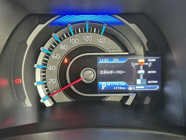スズキ ハスラー HYBRID G 群馬県 2024(令6)年 0.2万km オフブルーメタリック/ソフトベージュメタリック 純正９インチナビ　全方位カメラ　レーダークルーズコントロール　レーンキープアシスト　衝突軽減ブレーキ　オートマチックハイビーム　シートヒーター　コーナーセンサー　ＬＥＤヘッドライト　ＥＴＣ　禁煙車