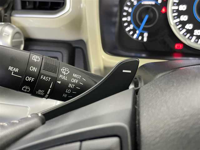 スズキ クロスビー HYBRID MZ 埼玉県 2021(令3)年 8.6万km キャラバンアイボリーパールメタリック/ホワイト 2トーンルーフ 4WD/純正8インチSDナビ/ CD DVD フルセグTV Bluetooth/全方位カメラ/スズキセーフティサポート/デュアルレーダーブレーキサポート/誤発進抑制機能/レーンキープアシスト/アクティブクルーズコントロール/ドライブレコーダー/ダウンヒルアシスト/LEDオートライト/スマートキー/ETC