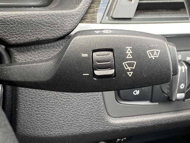 ＢＭＷ ４２０ｉ グランクーペ ラグジュアリー 福岡県 2016(平28)年 6.3万km サファイアブラックP アダプティブクルーズコントロール/レーンディパーチャーウォーニング/純正ナビ/バックカメラ　/Ｂｌｕｅｔｏｏｔｈ　/黒革シート/前席シートヒーター/ステアリングスイッチ/オートライト/フロントフォグランプ/リアフォグランプ/オートワイパー/純正１８インチアルミホイール　/ミラー一体型ＥＴＣ/取扱説明書/保証書/スペアキー×1