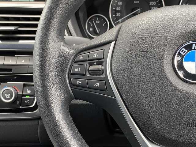 ＢＭＷ ４２０ｉ グランクーペ ラグジュアリー 福岡県 2016(平28)年 6.3万km サファイアブラックP アダプティブクルーズコントロール/レーンディパーチャーウォーニング/純正ナビ/バックカメラ　/Ｂｌｕｅｔｏｏｔｈ　/黒革シート/前席シートヒーター/ステアリングスイッチ/オートライト/フロントフォグランプ/リアフォグランプ/オートワイパー/純正１８インチアルミホイール　/ミラー一体型ＥＴＣ/取扱説明書/保証書/スペアキー×1