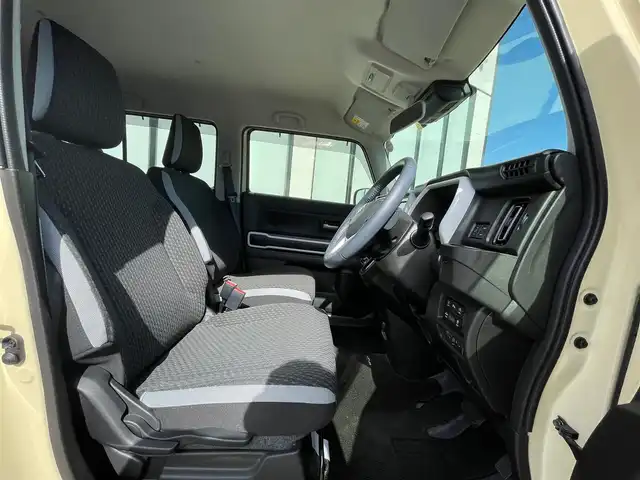 スズキ ハスラー HYBRID X 新潟県 2022(令4)年 2.5万km シフォンアイボリーM 純正9インチメモリーナビ/（AppleCarPlay/AndroidAuto/フルセグTV/Bluetooth/USB/CD/DVD）/全方位モニター/ビルトインETC/前席シートヒーター/純正アルミホイール（15インチ）/純正フロアマット/フルタイム4WD/マイルドハイブリッド
