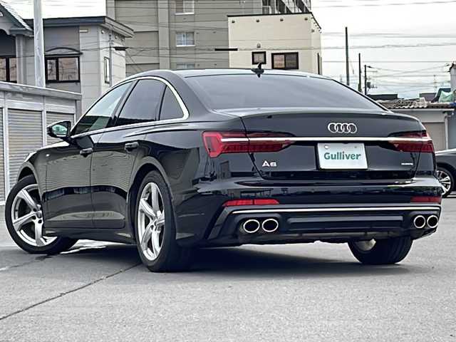 アウディ Ａ６ 55TFSIクワトロ Sライン 福島県 2019(令1)年 3万km ミトスブラックメタリック S6仕様マフラー4本出し/アダプティブクルーズコントロール/Audiプレセンス/Audiサイドアシスト/アダプクティブドライブアシスト/HDマトリクスLEDヘッドライト/バルコナレザー(S lineロゴ入)/シートヒーター /運転席メモリシート/パワーシート(前席)/前後ドライブレコーダー/ビルトインETC2.0/レインセンサー