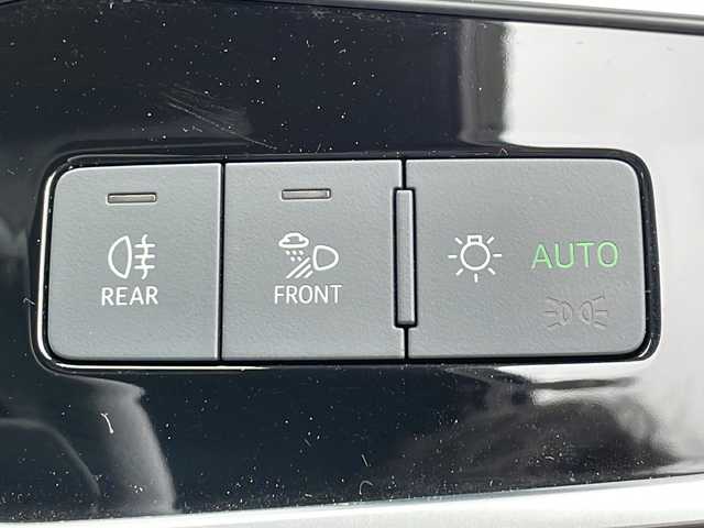 アウディ Ａ６ 55TFSIクワトロ Sライン 福島県 2019(令1)年 3万km ミトスブラックメタリック S6仕様マフラー4本出し/アダプティブクルーズコントロール/Audiプレセンス/Audiサイドアシスト/アダプクティブドライブアシスト/HDマトリクスLEDヘッドライト/バルコナレザー(S lineロゴ入)/シートヒーター /運転席メモリシート/パワーシート(前席)/前後ドライブレコーダー/ビルトインETC2.0/レインセンサー