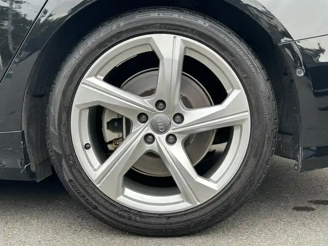 アウディ Ａ６ 55TFSIクワトロ Sライン 福島県 2019(令1)年 3万km ミトスブラックメタリック S6仕様マフラー4本出し/アダプティブクルーズコントロール/Audiプレセンス/Audiサイドアシスト/アダプクティブドライブアシスト/HDマトリクスLEDヘッドライト/バルコナレザー(S lineロゴ入)/シートヒーター /運転席メモリシート/パワーシート(前席)/純正ナビ(BT/USB)/フルセグTV/AppleCarPlay/360°カメラ/バックカメラ/純正19AW/前後ドライブレコーダー/ビルトインETC2.0/レインセンサー/アイドリングストップ