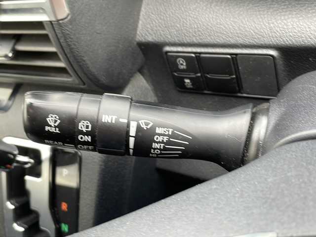 トヨタ シエンタ G 山口県 2018(平30)年 11.9万km ブラックマイカ 社外ナビ/DVD/CD/SD/BT/フルセグTV/バックカメラ/両側パワースライドドア/革巻きステアリング/ステアリングスイッチ/前席シートヒーター/オートハイビーム/ヘッドライトレベライザー/衝突被害軽減ブレーキ/LDA/横滑り防止/アイドリングストップ/スマートキー/ビルトインETC/純正フロアマット/純正ドアバイザー/電動格納ウインカードアミラー