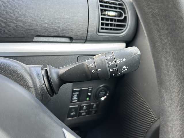 ダイハツ タント カスタム X トップED SA Ⅲ 広島県 2018(平30)年 6万km ブラックマイカメタリック 純正７型SDナビ/CD/DVD/SD/BT/フルセグTV/バックカメラ/スマートアシストIII/・衝突回避支援ブレーキ機能/・誤発進抑制機能(前方＋後方)/・車線逸脱警報機能/・ふらつき警報/・先行車発進お知らせ機能/・オートハイビーム/片側パワースライドドア/シートヒーター/LEDヘッドライト/オートライト/ETC/スマートキー/プッシュスタート/ステアリングスイッチ/サンシェード/純正フロアマット/純正アルミホイール/シートカバー