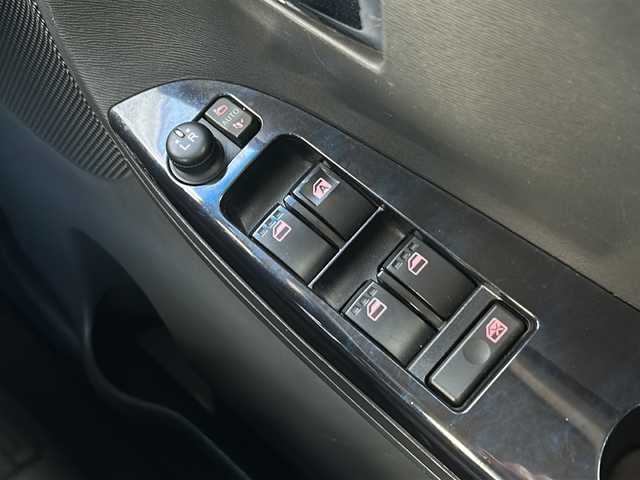 ダイハツ タント カスタム X トップED SA Ⅲ 広島県 2018(平30)年 6万km ブラックマイカメタリック 純正７型SDナビ/CD/DVD/SD/BT/フルセグTV/バックカメラ/スマートアシストIII/・衝突回避支援ブレーキ機能/・誤発進抑制機能(前方＋後方)/・車線逸脱警報機能/・ふらつき警報/・先行車発進お知らせ機能/・オートハイビーム/片側パワースライドドア/シートヒーター/LEDヘッドライト/オートライト/ETC/スマートキー/プッシュスタート/ステアリングスイッチ/サンシェード/純正フロアマット/純正アルミホイール/シートカバー