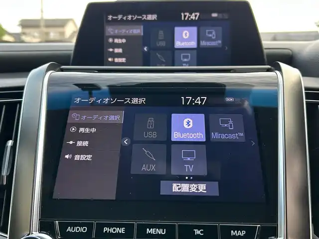 トヨタ クラウン ハイブリッド RS アドバンス 熊本県 2018(平30)年 7万km プレシャスブラックパール サンルーフ/衝突軽減ブレーキ/レーンキープアシスト/プッシュスタート/純正ナビ/（CD・DVD・フルセグTV・BTオーディオ・SD）/全方位カメラ/ビルトインETC/ドライブレコーダー/純正18インチAW/レーダークルーズ/パドルシフト/ハーフレザーシート/前席パワーシート・右前席シートメモリー/前席シートヒーター/LEDヘッドライト/オートライト/フォグライト/前後コーナーセンサー/横滑り防止装置/ウィンカーミラー/純正フロアマット/純正ドアバイザー/新車保証書/取扱説明書/スマートスペアキー×1本