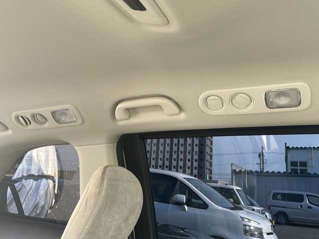 ホンダ オデッセイ G 岩手県 2016(平28)年 9.2万km ホワイトオーキッドパール 社外SDナビ/AM/FM/CD/DVD/Bluetooth/ワンセグTV/バックカメラ/ビルトインETC/ドライブレコーダー/両側パワースライドドア/クルーズコントロール/横滑り防止装置/アイドリングストップ/オートライト/LEDヘッドライト/スマートキー/プッシュスタート/電動格納ミラー/デジタルインナーミラー/社外16インチAW/16インチサマータイヤ(スチール)車載/純正フロアマット/ドアバイザー/保証書/取扱説明書
