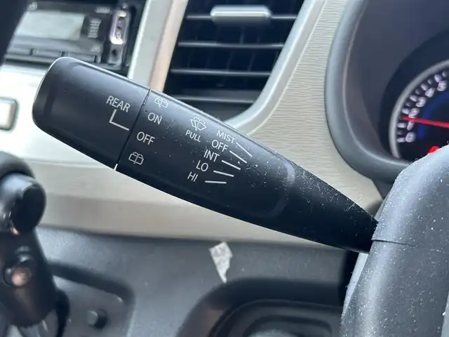 スズキ ワゴンＲ FX 滋賀県 2012(平24)年 6.5万km ブルーイッシュブラックパール3 禁煙車/Kenwoodカーオーディオ/・CD・ラジオ・AUX・USB/リモコンキー/スペアキー/アイドリングストップ/オートエアコン/ドアバイザー/社外フロアマット/電動格納ミラー