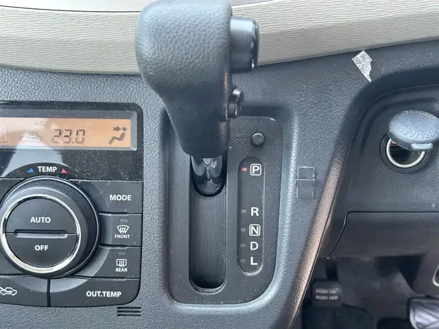 スズキ ワゴンＲ FX 滋賀県 2012(平24)年 6.5万km ブルーイッシュブラックパール3 禁煙車/Kenwoodカーオーディオ/・CD・ラジオ・AUX・USB/リモコンキー/スペアキー/アイドリングストップ/オートエアコン/ドアバイザー/社外フロアマット/電動格納ミラー