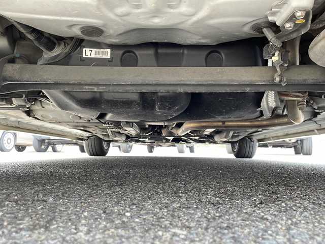 トヨタ スペイド F 栃木県 2013(平25)年 4万km パール (株)IDOMが運営する【じしゃロン宇都宮店】の自社ローン専用車両になります。こちらは現金またはオートローンご利用時の価格です。自社ローンご希望の方は別途その旨お申付け下さい/純正SDナビ/・BT/・CD/DVD/・フルセグTV/横滑り防止/バックカメラ/片側パワースライドドア/前後コーナーセンサー/Wエアバック/オートライト/モデリスタエアロパーツ/HIDヘッド