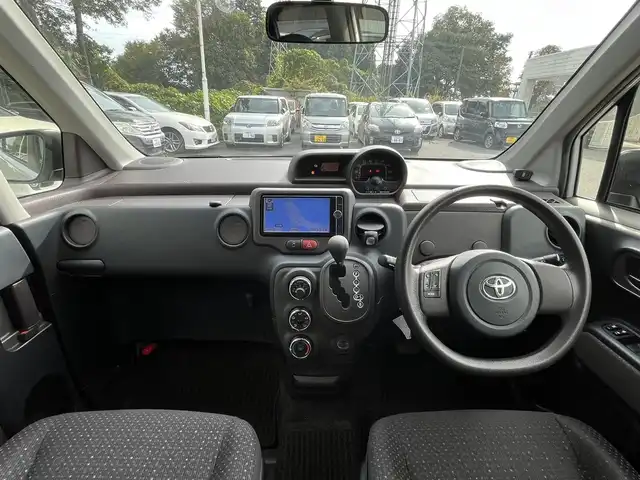 トヨタ スペイド F 栃木県 2013(平25)年 4万km パール (株)IDOMが運営する【じしゃロン宇都宮店】の自社ローン専用車両になります。こちらは現金またはオートローンご利用時の価格です。自社ローンご希望の方は別途その旨お申付け下さい/純正SDナビ/・BT/・CD/DVD/・フルセグTV/横滑り防止/バックカメラ/片側パワースライドドア/前後コーナーセンサー/Wエアバック/オートライト/モデリスタエアロパーツ/HIDヘッド