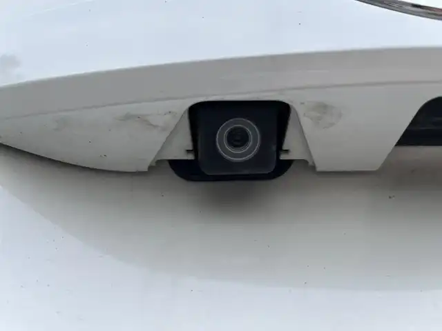 トヨタ スペイド F 栃木県 2013(平25)年 4万km パール (株)IDOMが運営する【じしゃロン宇都宮店】の自社ローン専用車両になります。こちらは現金またはオートローンご利用時の価格です。自社ローンご希望の方は別途その旨お申付け下さい/純正SDナビ/・BT/・CD/DVD/・フルセグTV/横滑り防止/バックカメラ/片側パワースライドドア/前後コーナーセンサー/Wエアバック/オートライト/モデリスタエアロパーツ/HIDヘッド