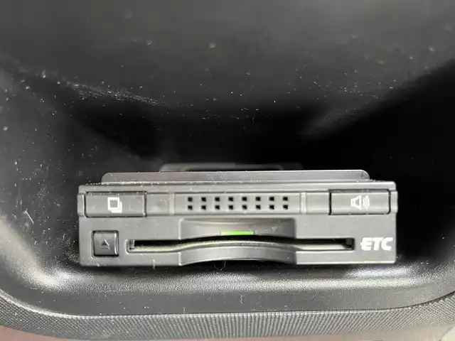 トヨタ スペイド F 栃木県 2013(平25)年 4万km パール (株)IDOMが運営する【じしゃロン宇都宮店】の自社ローン専用車両になります。こちらは現金またはオートローンご利用時の価格です。自社ローンご希望の方は別途その旨お申付け下さい/純正SDナビ/・BT/・CD/DVD/・フルセグTV/横滑り防止/バックカメラ/片側パワースライドドア/前後コーナーセンサー/Wエアバック/オートライト/モデリスタエアロパーツ/HIDヘッド