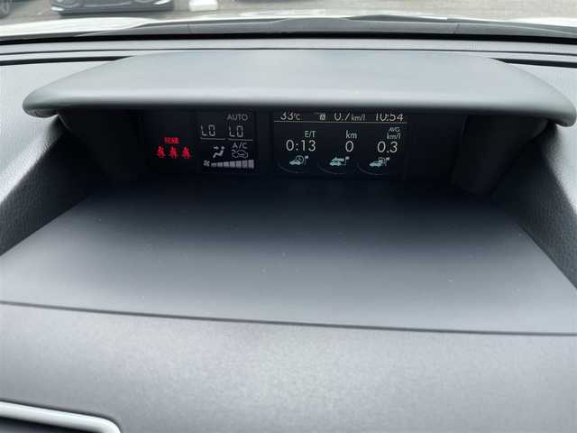 スバル フォレスター S－リミテッド 道央・札幌 2015(平27)年 10万km クリスタルホワイトP (株)IDOMが運営する【じしゃロン札幌店】の自社ローン専用車両になりますこちらは現金またはオートローンご利用時の価格です。自社ローンご希望の方は別途その旨お申付け下さい