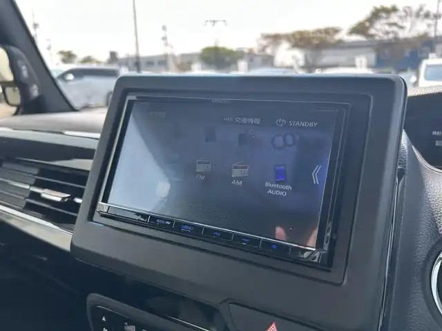 ホンダ Ｎ ＢＯＸ カスタム L 鳥取県 2023(令5)年 4.5万km プラチナホワイトパール ワンオーナー/社外ナビ/フルセグ/DVD/CD/USB/HDMI/バックカメラ・ETC/前席シートヒーター/ホンダセンシング/ステアリングスイッチ対応/レーダークルーズコントロール/レーンキープアシスト/片側パワースライドドア/LEDヘットライト/LEDフォグライト/純正14インチアルミホイール/プッシュエンジンスタート/アイドリングストップ/フロアマット/保証書/取扱説明書/スペアキー