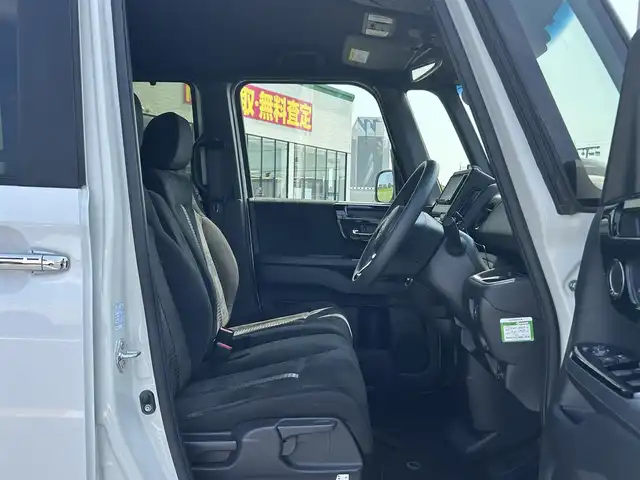 ホンダ Ｎ ＢＯＸ カスタム L 鳥取県 2023(令5)年 4.5万km プラチナホワイトパール ワンオーナー/社外ナビ/フルセグ/DVD/CD/USB/HDMI/バックカメラ・ETC/前席シートヒーター/ホンダセンシング/ステアリングスイッチ対応/レーダークルーズコントロール/レーンキープアシスト/片側パワースライドドア/LEDヘットライト/LEDフォグライト/純正14インチアルミホイール/プッシュエンジンスタート/アイドリングストップ/フロアマット/保証書/取扱説明書/スペアキー