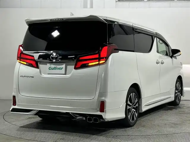 トヨタ アルファード S Cパッケージ 大阪府 2020(令2)年 4.1万km ホワイトパールクリスタルシャイン モデリスタエアロ　黒革シート　純正フリップダウンモニター　純正ディスプレイオーディオ バックカメラ　Bluetooth　フルセグTV DVDデッキ パワーシート　シートヒーター　エアーシート　電動リアゲート　両側パワースライドドア　トヨタセーフティーセンス　レーダークルーズコントロール　前後ドライブレコーダー　オートライト　LEDヘッドライト　スマートキー