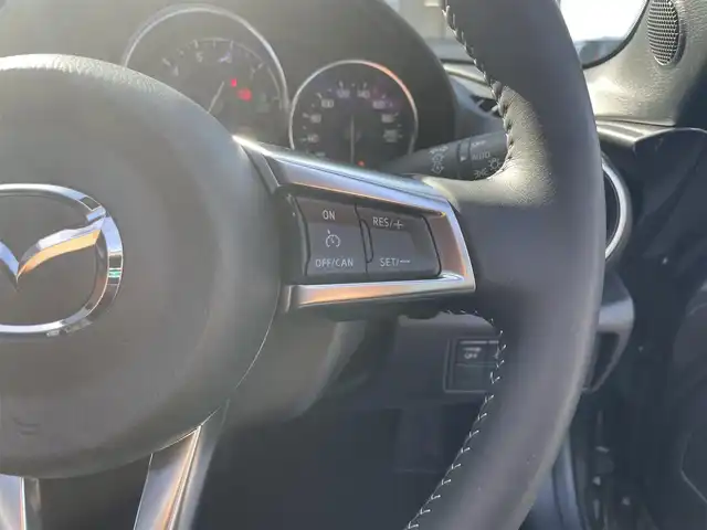 マツダ ロードスター ＲＦ VS テラコッタセレクション 滋賀県 2023(令5)年 1.2万km マシーングレープレミアムM 純正7インチナビ/（Bluetooth/CD/DVD/Apple CarPlay/Android Auto）/レザーシート/BOSEサウンドシステム/バックカメラ/クルーズコントロールシステム/クリアランスソナー/レーンキープアシスト/LEDヘッドライト/オートライト/ドライブレコーダー/D/Nシートヒーター/パドルシフト/純正フロアマット/プッシュスタート/スマートキー/ステアリングリモコン