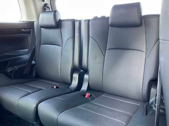 トヨタ アルファードハイブリット SR サイドリフトアップ 道北・旭川 2019(令1)年 8.3万km ブラック /４ＷＤ//モデリスタエアロ//サイドリフトアップチルトシート//両側電動スライドドア//ＪＢＬサウンドシステム//純正ナビ//ＣＤ・ＤＶＤ・ＢＤ・ＢＴ・フルセグ・ＡＵＸ・ＳＤ・ＵＳＢ//12.1インチリアエンターテイメントシステム//純正フリップダウンモニター//バックカメラ//１５００Ｗコンセント//セーフティセンス//レーダークルーズコントロール//レーントレーシングアシスト//クリアランスソナー//パーキングサポートブレーキ//プリクラッシュセーフティ//ブラインドスポットモニター//リヤクロストラフィックアラート//先行車発進お知らせ//インテリジェントパーキングアシスト//合皮黒シート//前席パワーシート・エアシート//Ｄ席メモリーシート//ＬＥＤヘッドライト//オートライト・オートワイパー//オートリトラクタミラー//純正１７インチアルミ//保証書・取説//ビルトインＥＴＣ2.0