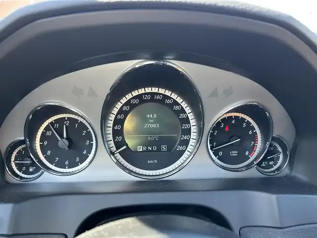 メルセデス・ベンツ Ｅ３５０ クーペ 群馬県 2011(平23)年 2.7万km カルサイトホワイト ワンオーナー/左ハンドル/ハーマンカードンサウンド/HDDナビ/バックカメラ/ブラウンレザー/シートヒーター/パワーシート/オートライト/純正17インチアルミホイール