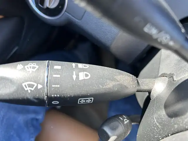 メルセデス・ベンツ Ｅ３５０ クーペ 群馬県 2011(平23)年 2.7万km カルサイトホワイト ワンオーナー/左ハンドル/ハーマンカードンサウンド/HDDナビ/バックカメラ/ブラウンレザー/シートヒーター/パワーシート/オートライト/純正17インチアルミホイール