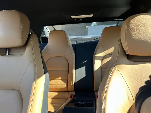 メルセデス・ベンツ Ｅ３５０ クーペ 群馬県 2011(平23)年 2.7万km カルサイトホワイト ワンオーナー/左ハンドル/ハーマンカードンサウンド/HDDナビ/バックカメラ/ブラウンレザー/シートヒーター/パワーシート/オートライト/純正17インチアルミホイール