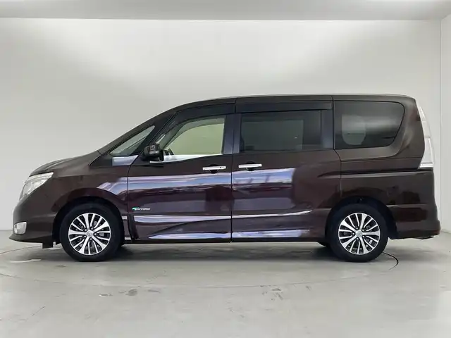 日産 セレナ