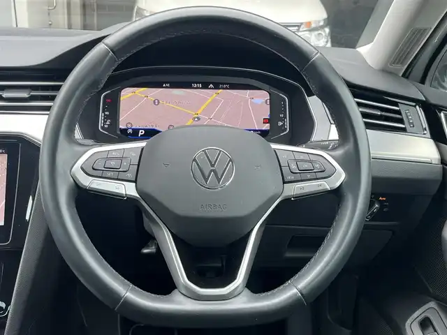 フォルクスワーゲン ＶＷ パサート ヴァリアント TDI エレガンス 静岡県 2021(令3)年 4.8万km オリックスホワイトパールエフェクト デジタルコックピット/ディスカバープロ/（BT/フルセグ）/バックカメラ/iQライト/ACC/レーンキープアシスト/フロントアシスト/ブラインドスポットアシスト/ハーフレザーシート/シートヒーター/パワーシート/メモリーシート/電動リアゲート/シーケンシャルウィンカー/純正１７インチアルミホイール/スペアキー/前後ドライブレコーダー