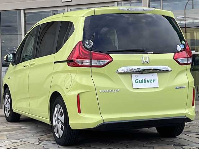 ホンダ フリード＋ ハイブリット G ホンダセンシング 静岡県 2017(平29)年 3.2万km シトロンドロップ 純正SDナビ/・CD/・DVD/・Bluetooth/・フルセグTV/・AM/・FM/主要装備/・ホンダセンシング/・レーダークルコン/・ETC/・バックカメラ/・両側パワスラ/・ステアリングスイッチ