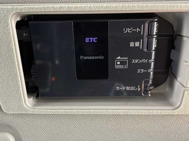 マツダ アクセラ スポーツ XD プロアクティブ 広島県 2016(平28)年 6.7万km ジェットブラックマイカ マツダコネクトナビ/バックカメラ/レーダークルーズコントロール/衝突軽減ブレーキ/オートハイビーム/車線逸脱警報/パーキングセンサー/誤発進抑制/LEDヘッドランプ/パドルシフト/純正16インチAW/ETC/ドライブレコーダー