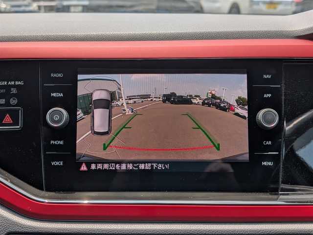 フォルクスワーゲン ポロＧＴＩ 福井県 2019(平31)年 4.8万km ディープブラックパールエフェクト 純正17インチAW/ETC2.0/デジタルインナーミラー/ワイヤレス充電/パドルシフト/前後コーナーセンサー/前後ドライブレコーダー/アダプティブクルーズコントロール/パーキングアシスト/LEDヘッドライト/R・Fフォグ/バックカメラ/純正ナビ（CD/DVD/BT/USB）/衝突被害軽減システム/横滑り防止装置/盗難防止装置/ダブル＋サイドエアバッグ/カーテンエアバッグ/アイドリングストップ/スマートキー