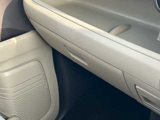 ホンダ Ｎ ＢＯＸ G L ホンダセンシング 千葉県 2020(令2)年 4.5万km ルナシルバーM 純正ナビ/CD/DVD/Bluetooth/フルセグTV/バックカメラ/ETC/片側パワースライドドア/チップアップシート/アダプティブクルーズコントロール/前席シートヒーター/ホンダセンシング/横滑り防止装置/衝突被害軽減ブレーキ/レーンキープアシスト/標識認識機能/オートハイビーム/スペアキー/純正フロアマット/取扱説明書・保証書
