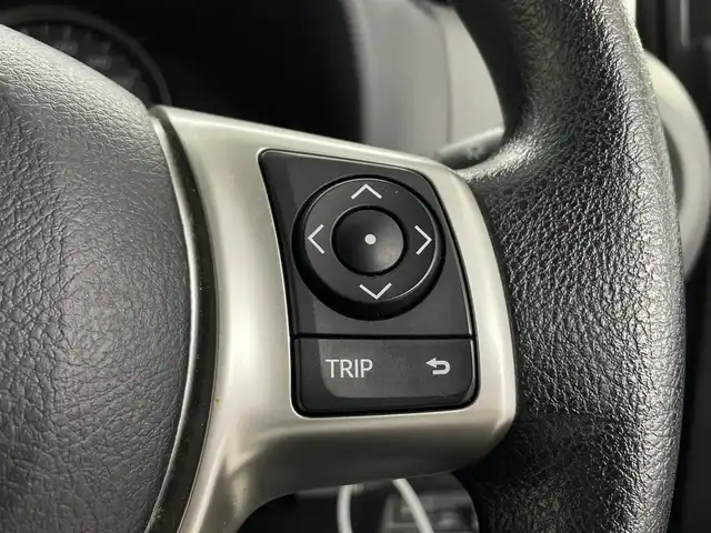 トヨタ ヴィッツ F 埼玉県 2015(平27)年 2.5万km グレーメタリック 純正ナビ　Ｂｌｕｅｔｏｏｔｈ　ＡＵＸ　バックカメラ　ＴＶ　CD　アイドリングストップ　純正フロアマット　スペアキー