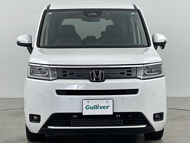 ホンダ ステップワゴン エアー 道央・札幌 2023(令5)年 3.3万km プラチナホワイトパール ・4WD/・Gathersナビ/CD&DVD&BT/・両側パワースライドドア/・バックカメラ/・ホンダセンシング/・レーダークルーズコントロール/・コーナーセンサー/・横滑り防止装置/・社外ドライブレコーダー/・ETC/・純正フロアマット/・プッシュスタート/・LEDヘッドライト/・フォグランプ/・オートライト/・スマートキー