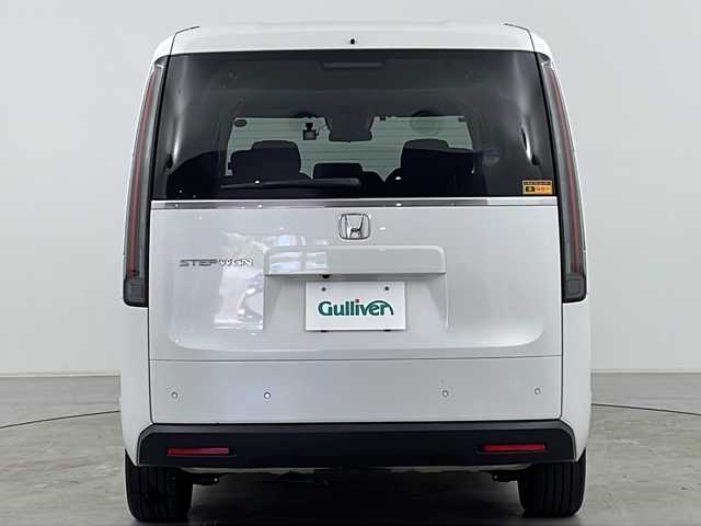 ホンダ ステップワゴン エアー 道央・札幌 2023(令5)年 3.3万km プラチナホワイトパール ・4WD/・Gathersナビ/CD&DVD&BT/・両側パワースライドドア/・バックカメラ/・ホンダセンシング/・レーダークルーズコントロール/・コーナーセンサー/・横滑り防止装置/・社外ドライブレコーダー/・ETC/・純正フロアマット/・プッシュスタート/・LEDヘッドライト/・フォグランプ/・オートライト/・スマートキー